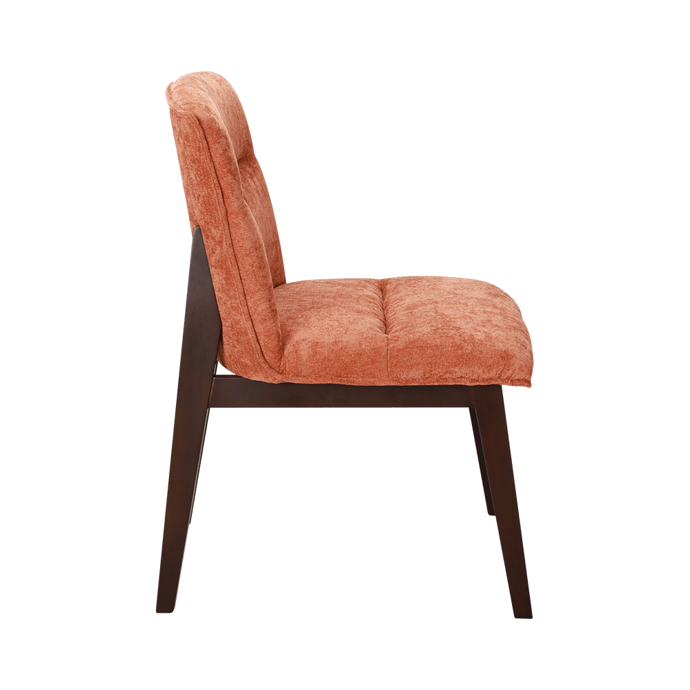 Čalúnené stoličky z masívneho dreva