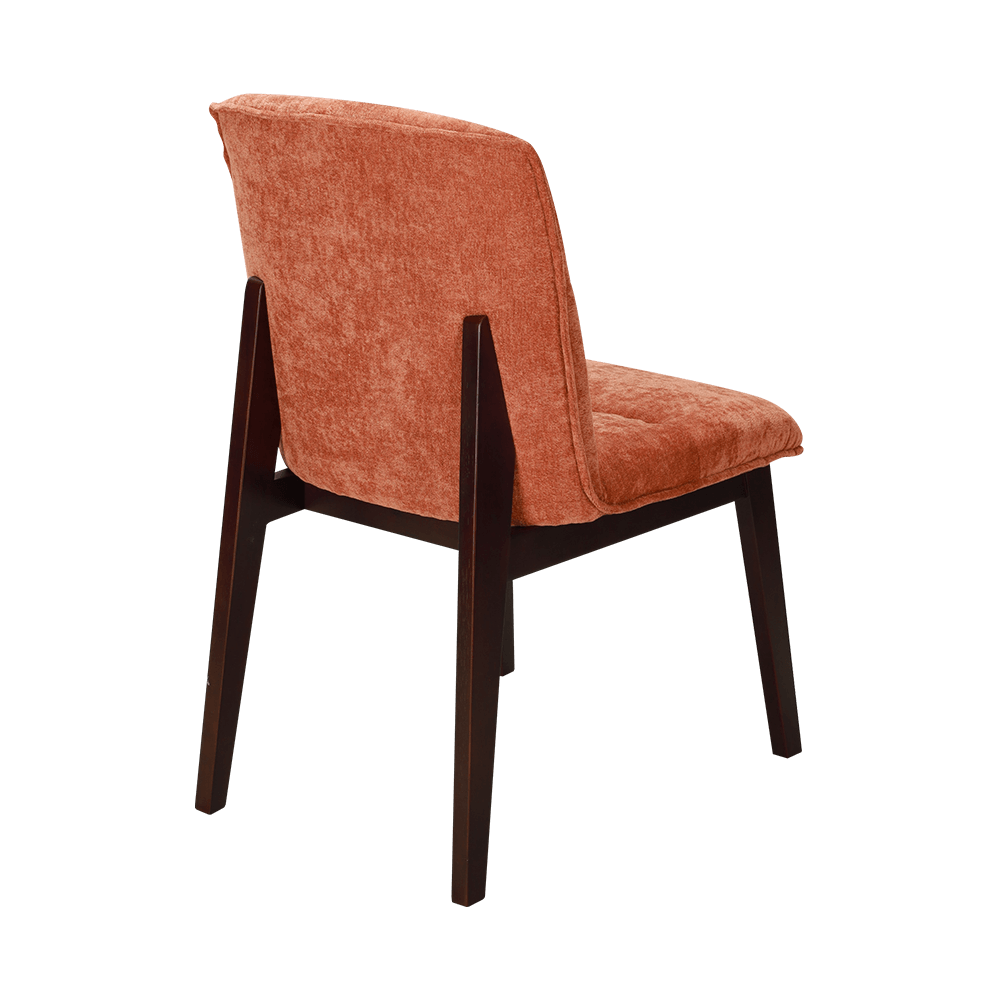 Čalúnené stoličky z masívneho dreva